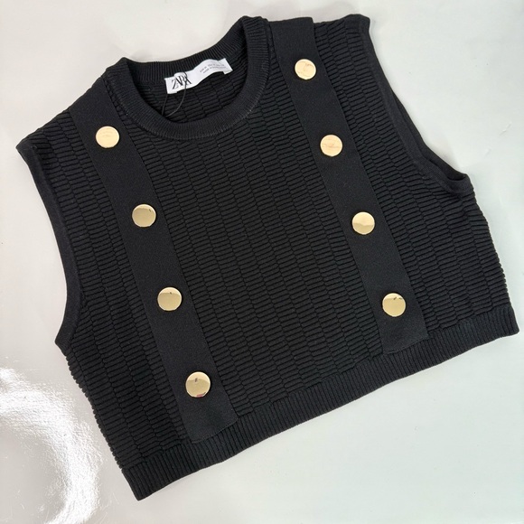 NEW ZARA M Black Sleeveless Crop Top Knit Vest Gold Button Accents Medium NWT - Picture 2 of 13